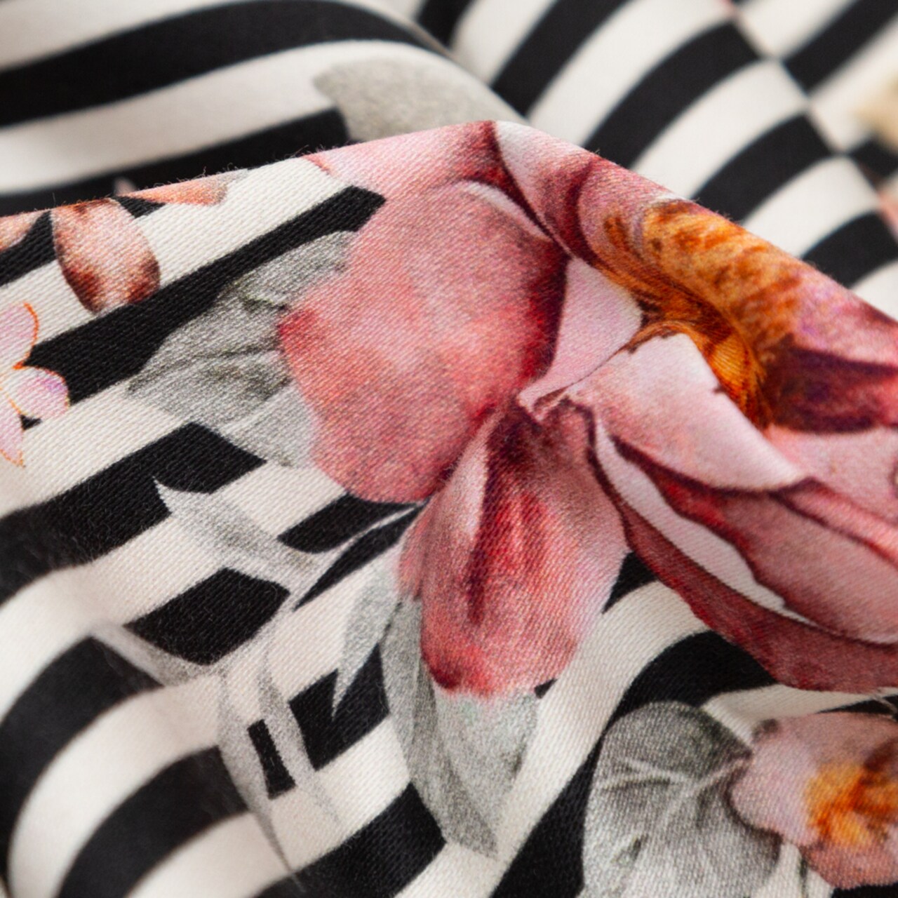 1 Yard Red and Black Floral and Stripes Stream of Consciousness Print Stretch Cotton Sateen Fabric